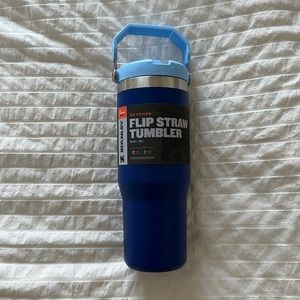 Stanley flip a Straw Tumbler 30 ounce